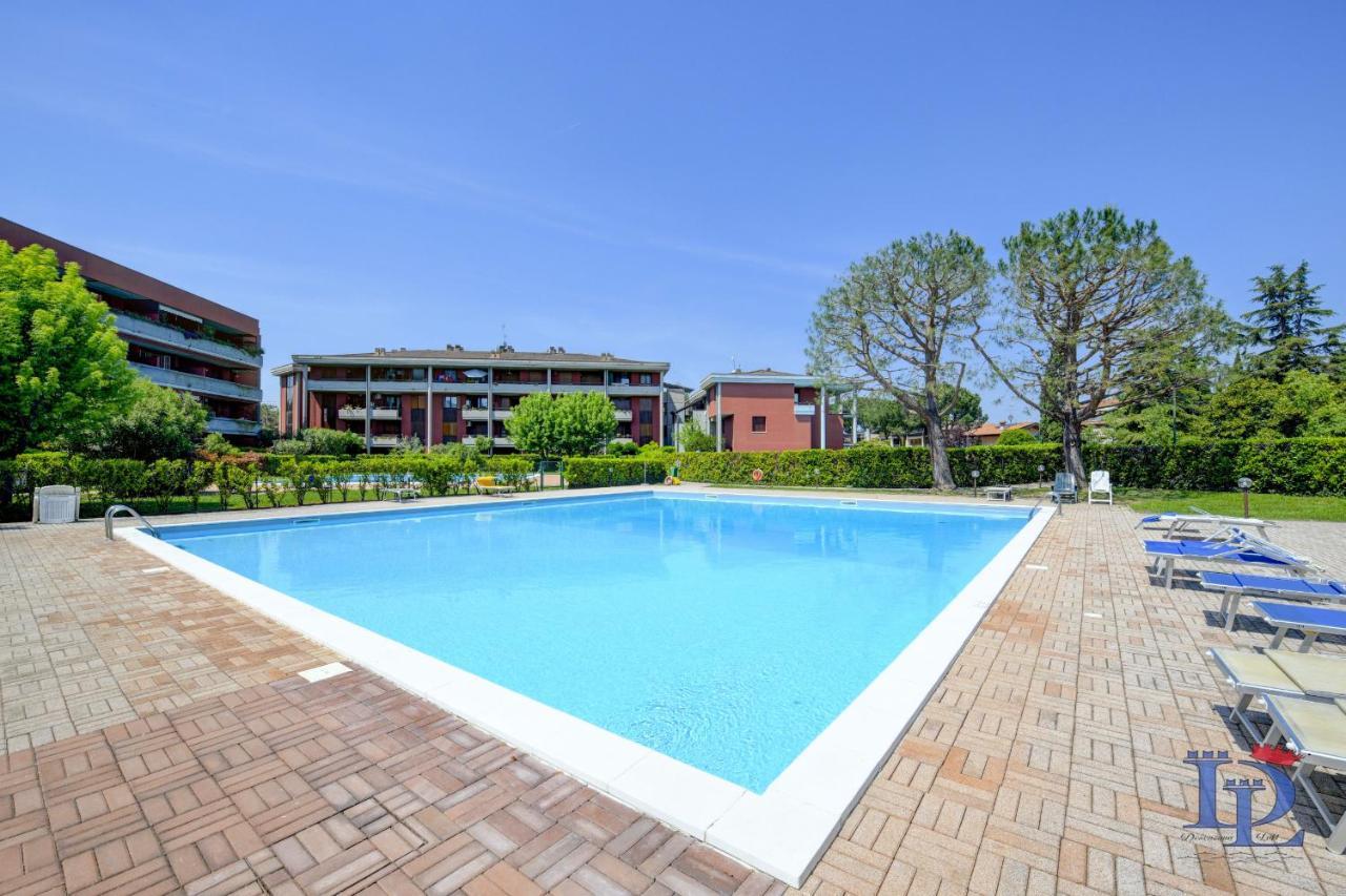 Desenzanoloft Official Partner Marriott Homes & Villas - Dolce Vita With Garden And Pools Десенцано дел Гарда Екстериор снимка