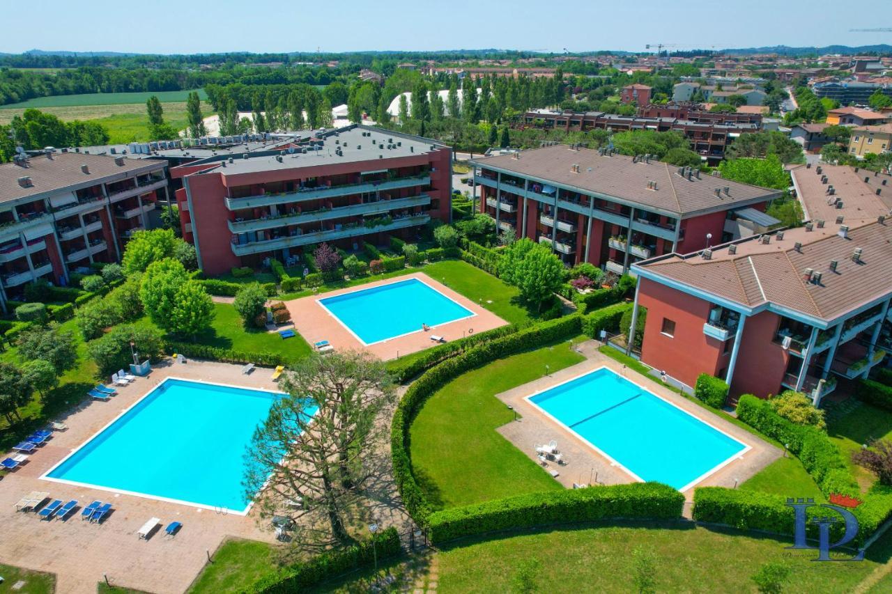 Desenzanoloft Official Partner Marriott Homes & Villas - Dolce Vita With Garden And Pools Десенцано дел Гарда Екстериор снимка