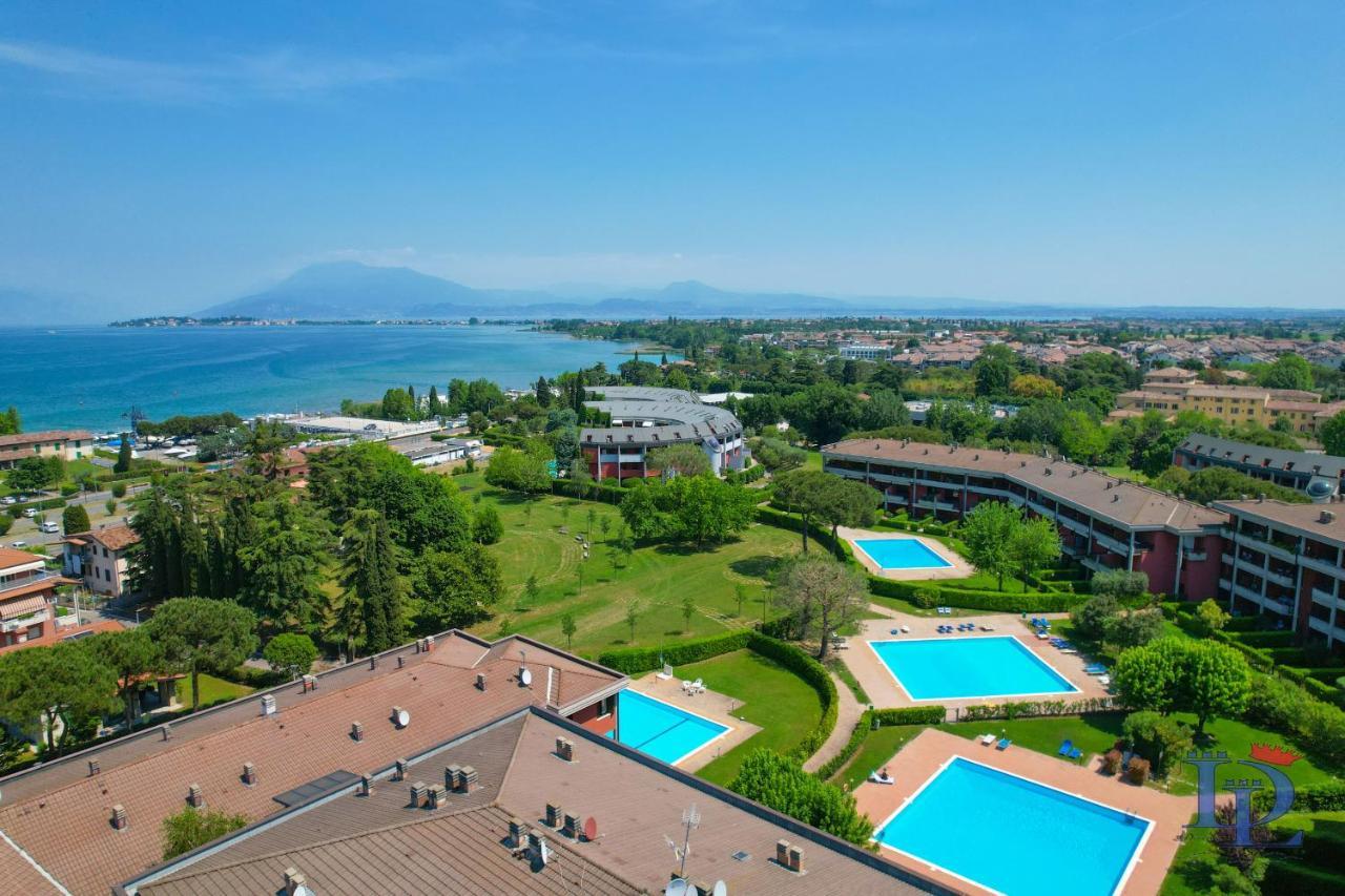 Desenzanoloft Official Partner Marriott Homes & Villas - Dolce Vita With Garden And Pools Десенцано дел Гарда Екстериор снимка